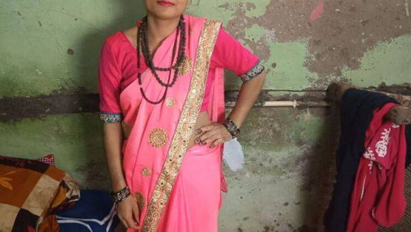 Indian wife Tannu hard fucked by guru after sucking his huge dick - veryfreeporn.com - India on poweredporn.com