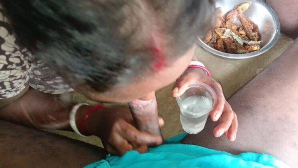 Desi Housewife Drinks Alcohol and Sucks Dick - Homemade Indian Sex - porntry.com - India on poweredporn.com