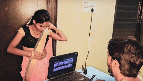 Indian Teen Employee Comes to My House for Sex - Homemade Blowjob and Doggy Style - porntry.com - India - Pakistan on poweredporn.com