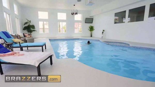 Rachel Starr Blowjob & Doggystyle with Quinton James - Big Tits Brunette Fuck - veryfreeporn.com on poweredporn.com