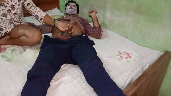 Village Bhabhi - Desi Village Sexy Bhabhi Give Me A Sex Ride - desi-porntube.com - India on poweredporn.com