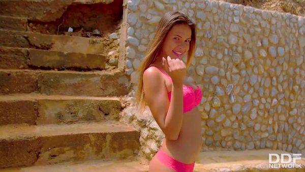 Naughty With Herself - veryfreeporn.com - Venezuela on poweredporn.com