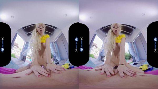 Banged For Trespassing With Vr Porn, Virtual Reality And Kenzie Reeves - videohdzog.com on poweredporn.com