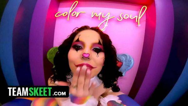 Clussy Fetish: Clown Pussy & Cock Magic with Satine Summers & Chad Alva - Hardcore Cosplay Orgy - veryfreeporn.com - Chad on poweredporn.com