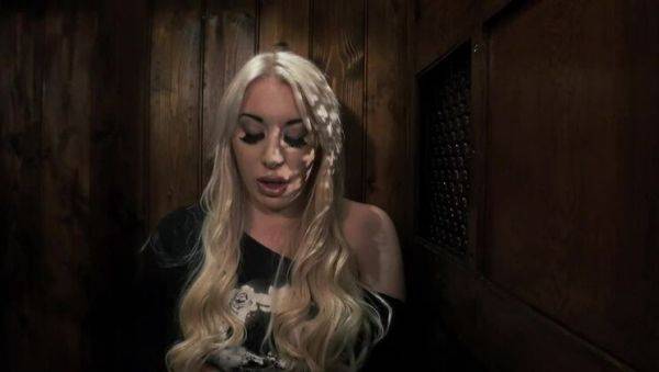 Valerie - porntry.com on poweredporn.com