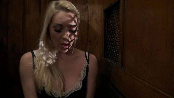 Victoria - porntry.com on poweredporn.com