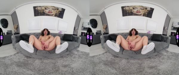 Skinny teen Lola Danger masturbates on the sofa in vr - alphaporno.com on poweredporn.com