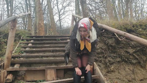 Wanilinna Kinky Outdoor Sex - Amateur Dildo Fun in Stockings at Seaside Hotel - porntry.com - Britain on poweredporn.com