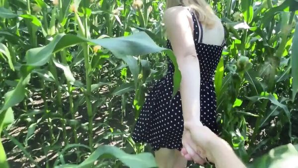SweetAndFlow Outdoor Cornfield Sex - Blonde Teen Big Ass Fuck in Public POV - xxxfiles.com on poweredporn.com