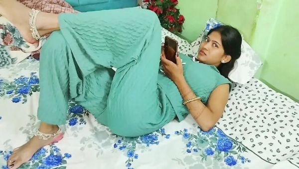 Hot Indian Bhabhi Makes Step Brother Hard - Desi Homemade Anal Sex - xxxfiles.com - India on poweredporn.com