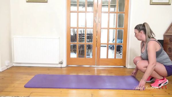 Busty MILF Maisie Lewis Gets Creampie from Personal Trainer - Blonde Amateur Fuck - veryfreeporn.com - Britain on poweredporn.com