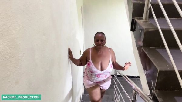 Hot Lesbian Scene: Mature BBW Granny Roxy and Queen Vusi Scissoring Nude - porntry.com on poweredporn.com