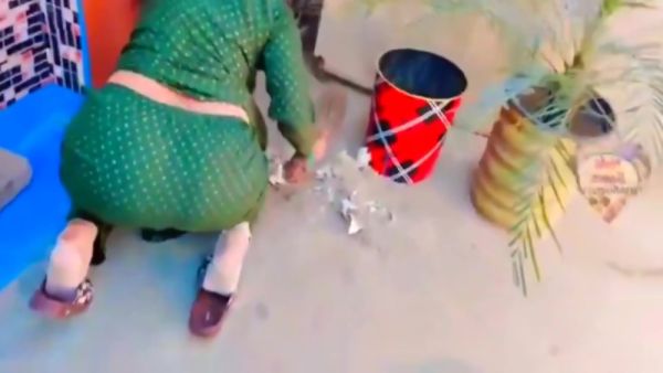 New Sex Video - Sara Khan - desi-porntube.com - India on poweredporn.com