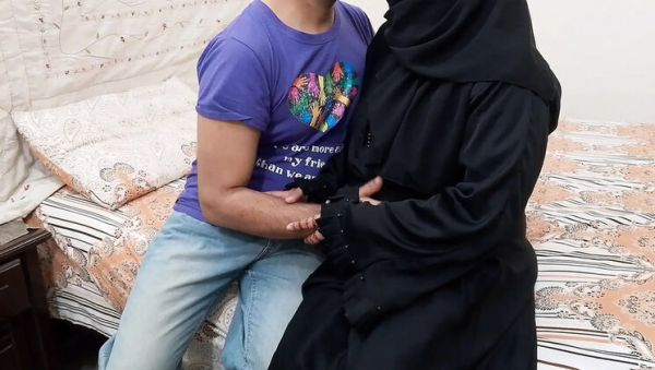 Desi Hindu Boy Invites Muslim Girlfriend to Hotel Room for Secret Sex - Blowjob & Creampie - xxxfiles.com on poweredporn.com