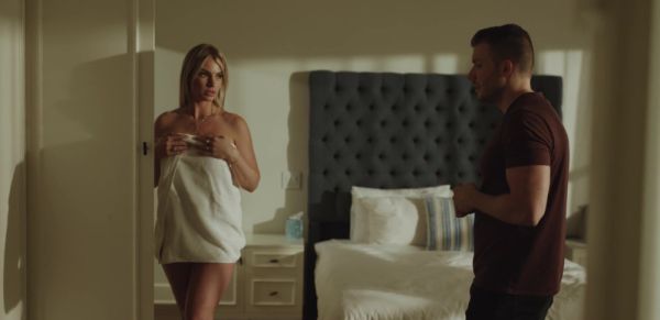 Rachael Cavalli gets her fake boobs covered with cum - alphaporno.com on poweredporn.com