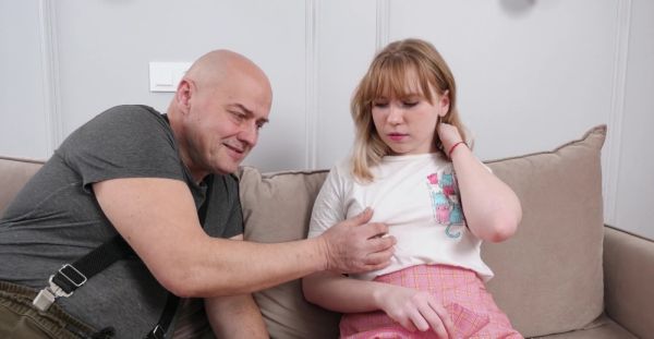 An old man fucked an Alien in missionary pose on the sofa - alphaporno.com on poweredporn.com