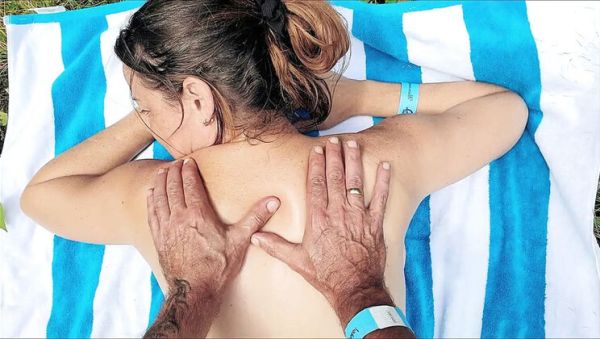 JadeandDamon Amateur Beach Handjob - She Wants Me to Oil Her Up - xxxfiles.com - France on poweredporn.com