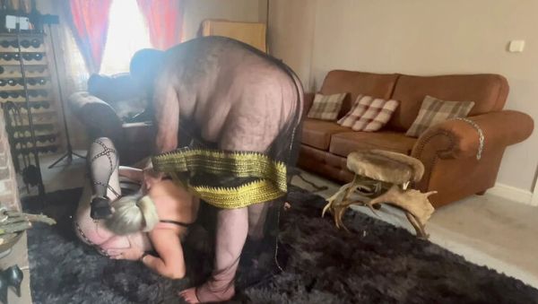 Part 4: Master Bear Ties His Slave Girls to Play Together - veryfreeporn.com - Britain on poweredporn.com