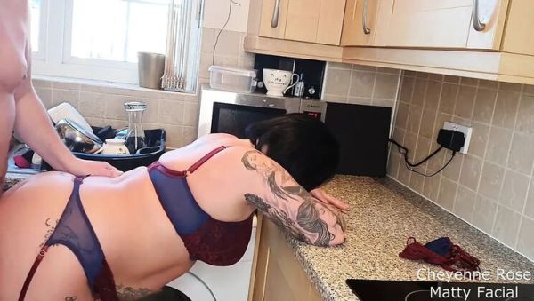 Washing Up Gets Dirty: Cheyenne Rose Blowjob and Fingering in Kitchen - veryfreeporn.com - Britain on poweredporn.com