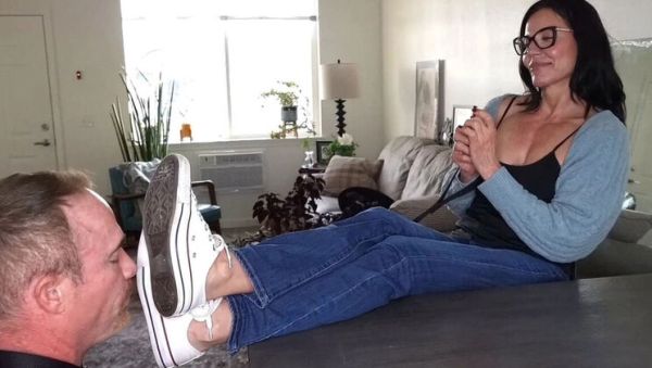 GoddessZephy Makes Slave Lick Dog Shht Off Her Sneaker Soles - porntry.com - Britain on poweredporn.com