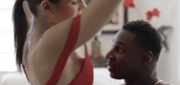 You either fuck me or Ill tell your wife - inxxx.com on poweredporn.com