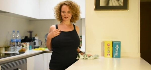 Hot milf masturbates after firing a friend - inxxx.com on poweredporn.com
