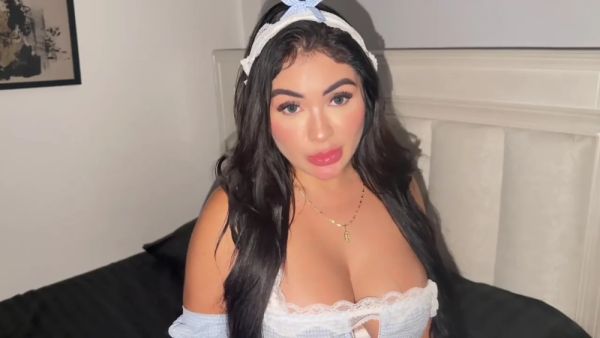Me La Metio Toda Mientras Limpiaba Me Lleno El Cono De Leche - Alejandra Palacios - videomanysex.com on poweredporn.com