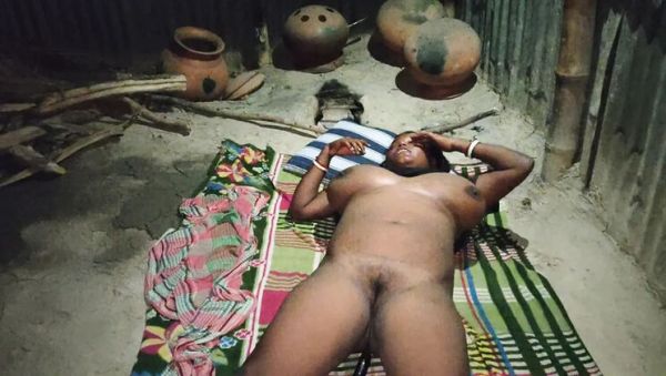 Bhabhi ko baigon se chudai ki Big Ass Indian Sex - veryfreeporn.com - Britain - India on poweredporn.com