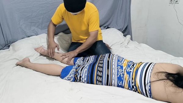 Indonesian MILF LadyBali Gets Oiled Massage and Stabbed by Neighbor - xxxfiles.com - North Korea - Indonesia on poweredporn.com