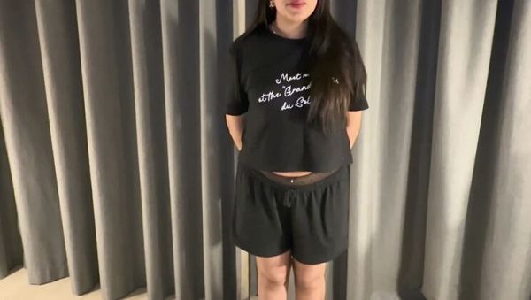 I Seduce A Taxi Driver At The Nightclub And Convince Him To Give Me A Creampie - veryfreeporn.com - Pakistan on poweredporn.com