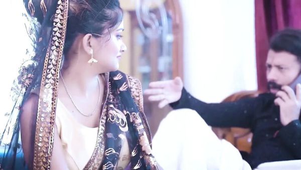 Bihari Bhabhi Returns from Mandir and Gets Fucked Hard in Doggy Style – Desi Homemade Anal Video - porntry.com - India on poweredporn.com