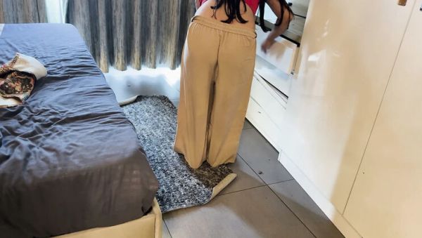 Desi Girl Roommate Ko Sex Ke Liye Force Kiya - WildDesiPair Blowjob Cumshot - xxxfiles.com - India on poweredporn.com