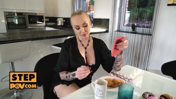 POV Stepmom Kayla Green Wants Your Cum - veryfreeporn.com - Britain on poweredporn.com