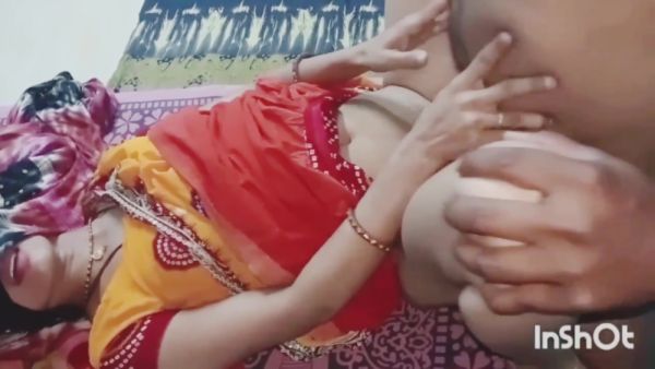 Stepbro And Stepsis Enjoy Sex Moment In Midnight, Desi Girl Sex Video In Hindi With Niks Indian - desi-porntube.com - India on poweredporn.com