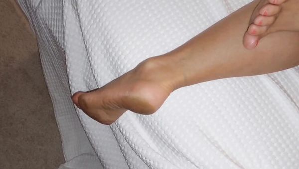 Amateur Blonde Wife Foot Worship & Body Worship in 4K - veryfreeporn.com - Germany on poweredporn.com