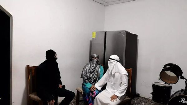 Amateur Latin Couple Cheating: Priest Allows Hot Wife to Fuck Lover Doggy Style - Real Homemade Sex - porntry.com - Spain - India - Ecuador on poweredporn.com