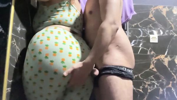 Majda Arabic Big Ass Arab MILF Doggy Style Amateur HD - xxxfiles.com - Colombia - Pakistan on poweredporn.com