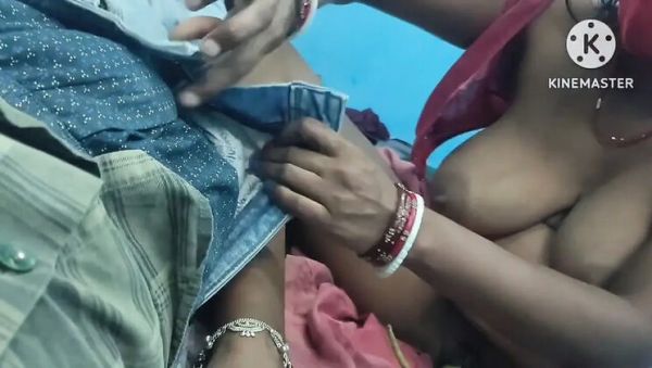 Desi Village Bhabhi Outdoor Sex - Hot Indian Wife Blowjob & Doggy Style Homemade Video - xxxfiles.com - India on poweredporn.com