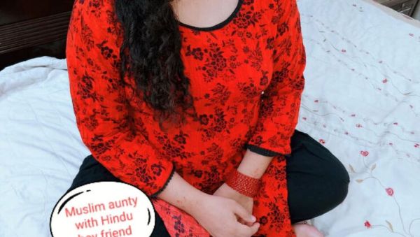 Hindu Boy Licks and Fucks Muslim Aunty's Hairy Pussy - Hot Desi Sex - porntry.com on poweredporn.com