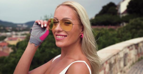 Blond babe Angelika's tight anal gets plowed in HD - alphaporno.com on poweredporn.com