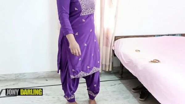 Stepmom Nude Punjabi Suit Dance - Pakistani Mujra Song Hot Homemade - xxxfiles.com - India - Pakistan on poweredporn.com