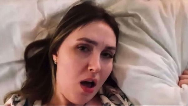 Lonely Milf Step Mom Seduces Stepson On Family Vacation - veryfreeporn.com on poweredporn.com