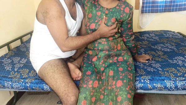 Indian Housewife Pussy Licking - Horny Maid Roleplay with Friend - veryfreeporn.com - India on poweredporn.com