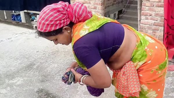 Busty Indian Teen Naked Bathroom Prank Stepbrother Anal First Time - veryfreeporn.com - India - Indonesia on poweredporn.com