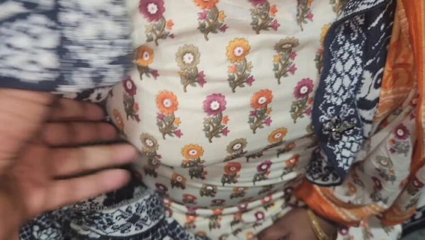 Bangladeshi Housewife Akhi Moni Gives Blowjob and Tight Pussy Fucking in Homemade Sex Video - porntry.com - Bangladesh on poweredporn.com