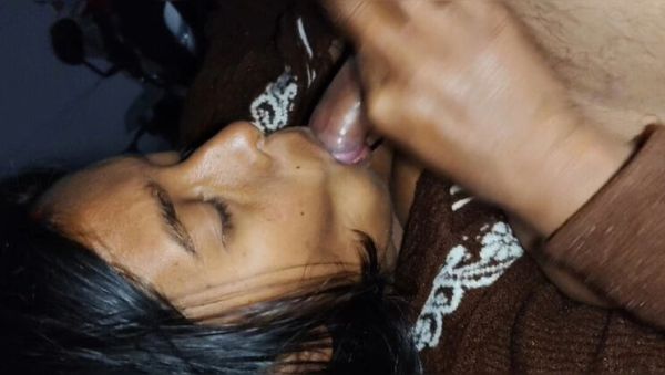 Desi Bhabhi Permi Pooja Gives Morning Blowjob to Stepfather - Village Hindi Sex Movie - porntry.com - India on poweredporn.com