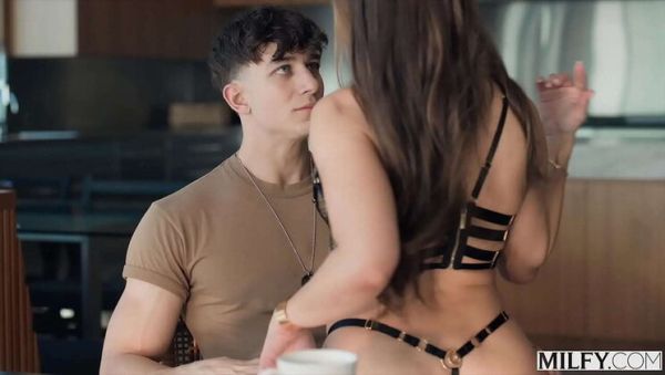 Melissa Stratton Army Wife Blowjob & Facial - MILF Deep Throat and Riding - veryfreeporn.com on poweredporn.com