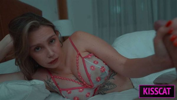 Step Mom Helps Virgin Step Son Cum in Shared Bed - Blowjob & Creampie with Busty MILF - veryfreeporn.com on poweredporn.com