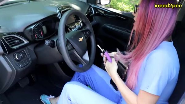 INEED2PEE IPOD - Nurse Vicky Vixx Wetting nurse scrubs outside - Ineed2pee Ineedamommy - hclips.com on poweredporn.com