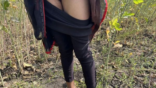 Desi Girlfriend Ritu First Time Hardcore Sex Outdoor - Tight Pussy Cowgirl Fucking HD - xxxfiles.com - India on poweredporn.com